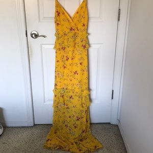 XS Yellow Floral Tiered Maxi Dress w/ Slit